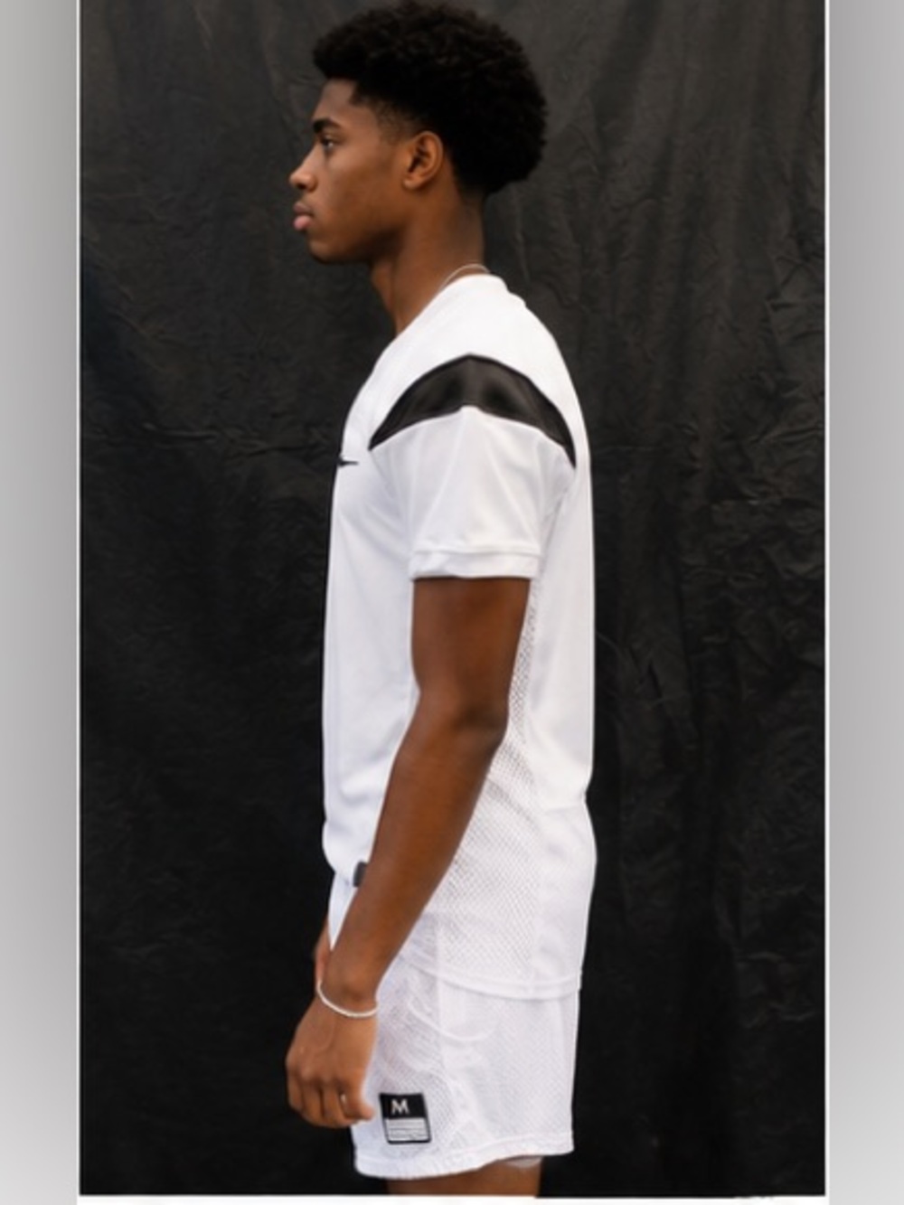 Nike Men’s White Football Jersey with Black Accents - Picture 3 of 6